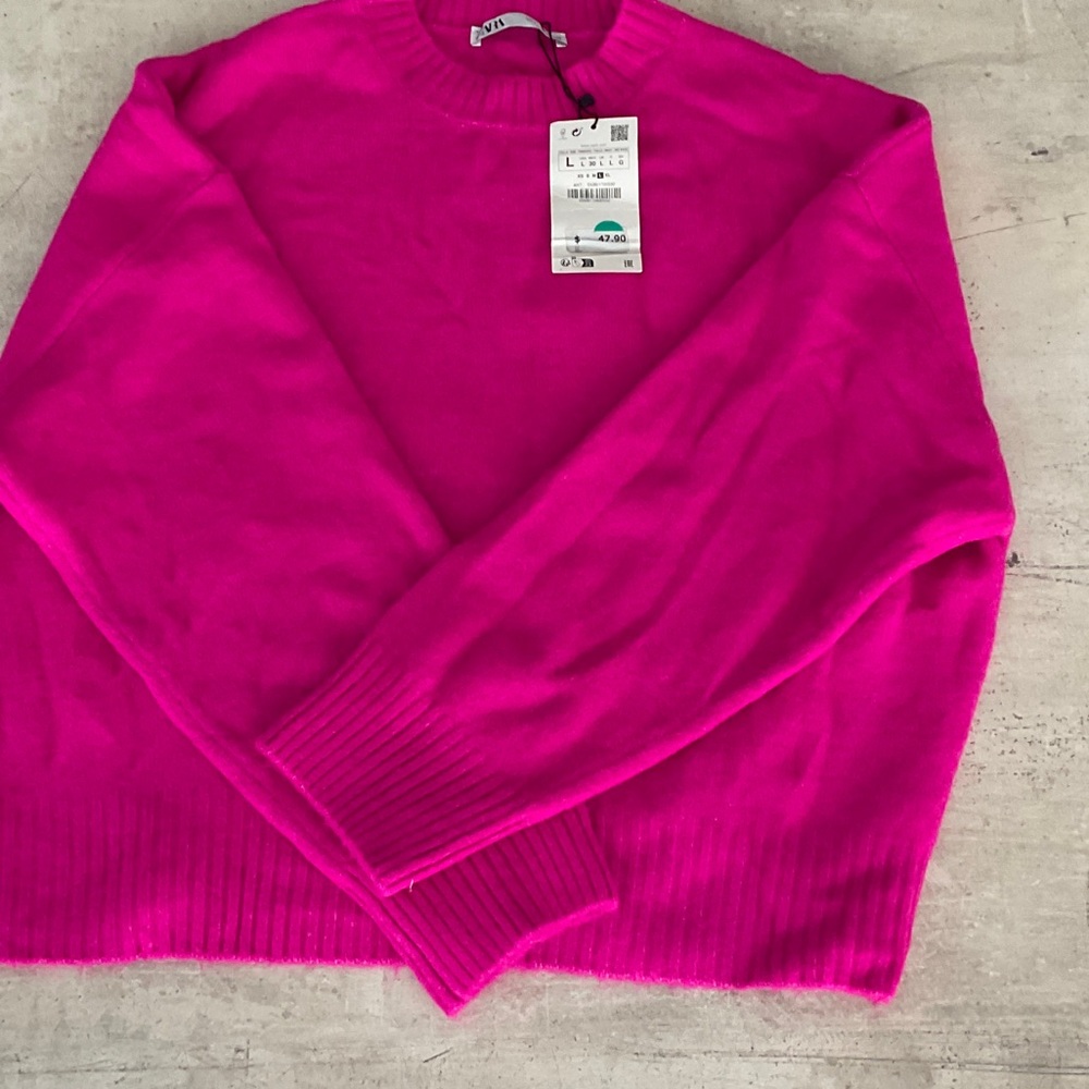 Zara Fuchsia Crew Neck Sweater